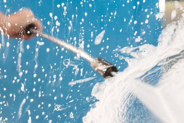 Best Roof Washing  in Yellville, AR